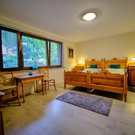 Apartament Przy Beczce 코바리 외부 사진