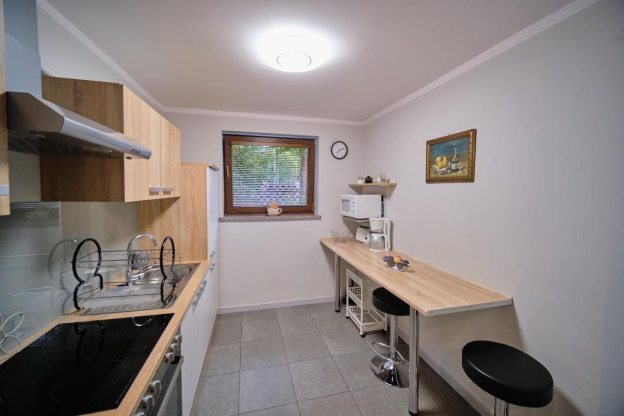 Apartament Przy Beczce 코바리 외부 사진